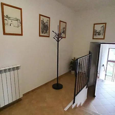 Apartma Montemoro 1 Apartmán *